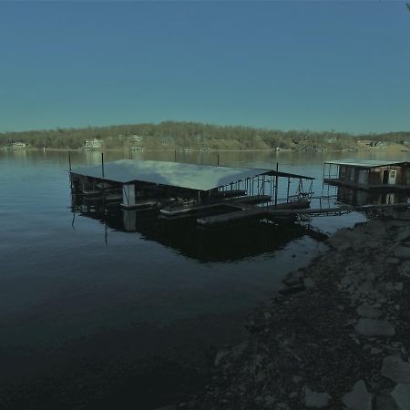 Wilsons On The Lake Camdenton Exterior photo